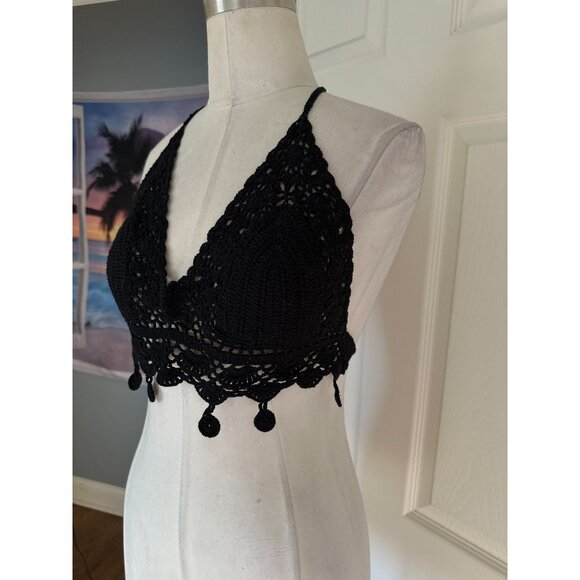 3 beautiful crocheted bikini halter tops fits XS/S - Picture 3 of 6